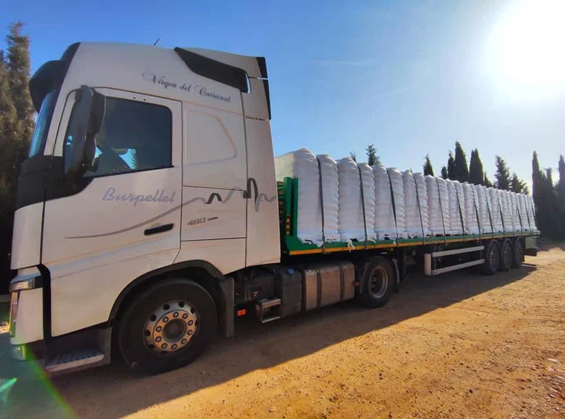 1 Camión con 24 BURPELLET de 1872 SACOS DE 15 KG certificado DIN ENplus A1 15Kg