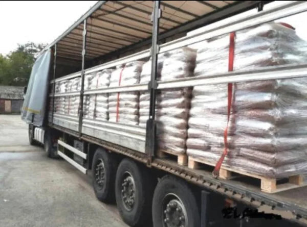 1 Camión con 24 ARAPELLET de 1872 SACOS DE 15 KG certificado DIN ENplus A1 15Kg